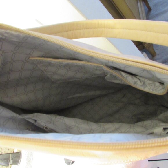 Marina Galanti Italian Large Tan & Sequin Adjustable Crossbody Strap 14" - Picture 7 of 11